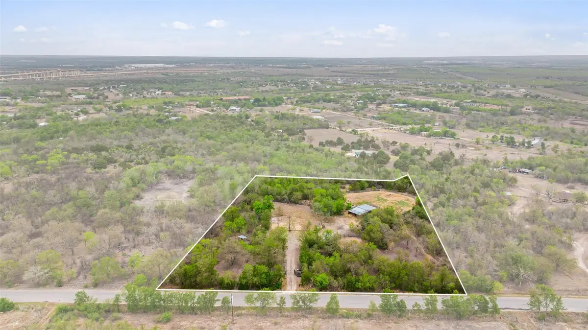 9426 Bock Rd, Buda, TX 78610 - #1
