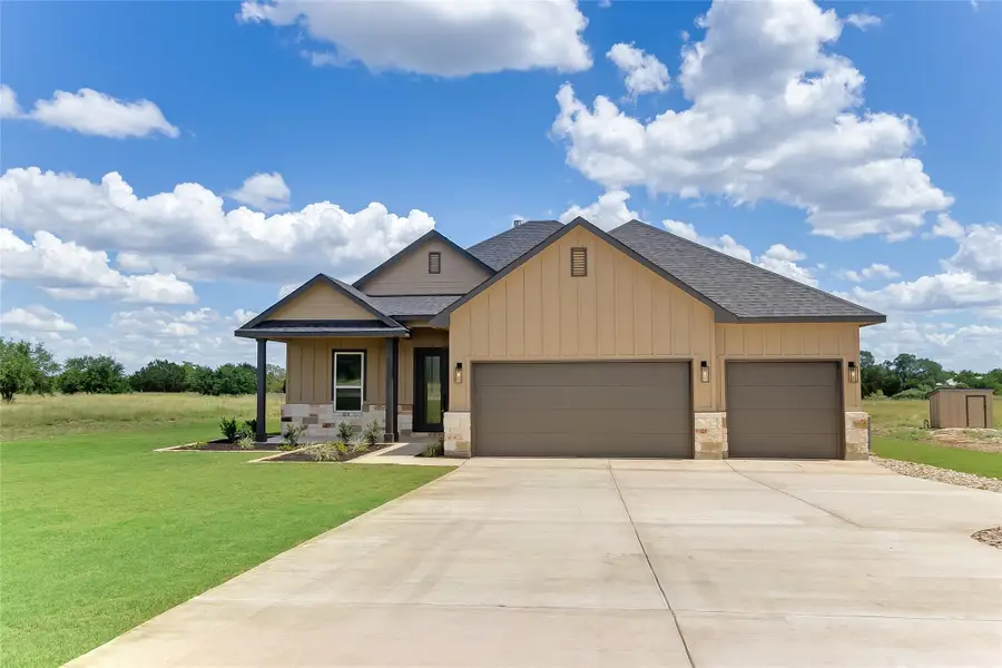 115 Draper Ln, Bertram, TX 78605 - Image #2