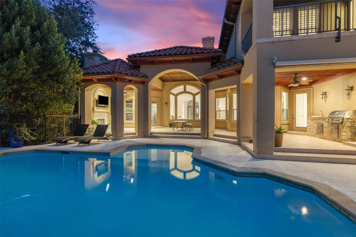 101 Lakeway Hills Cv, Lakeway, TX 78734 - Image #1