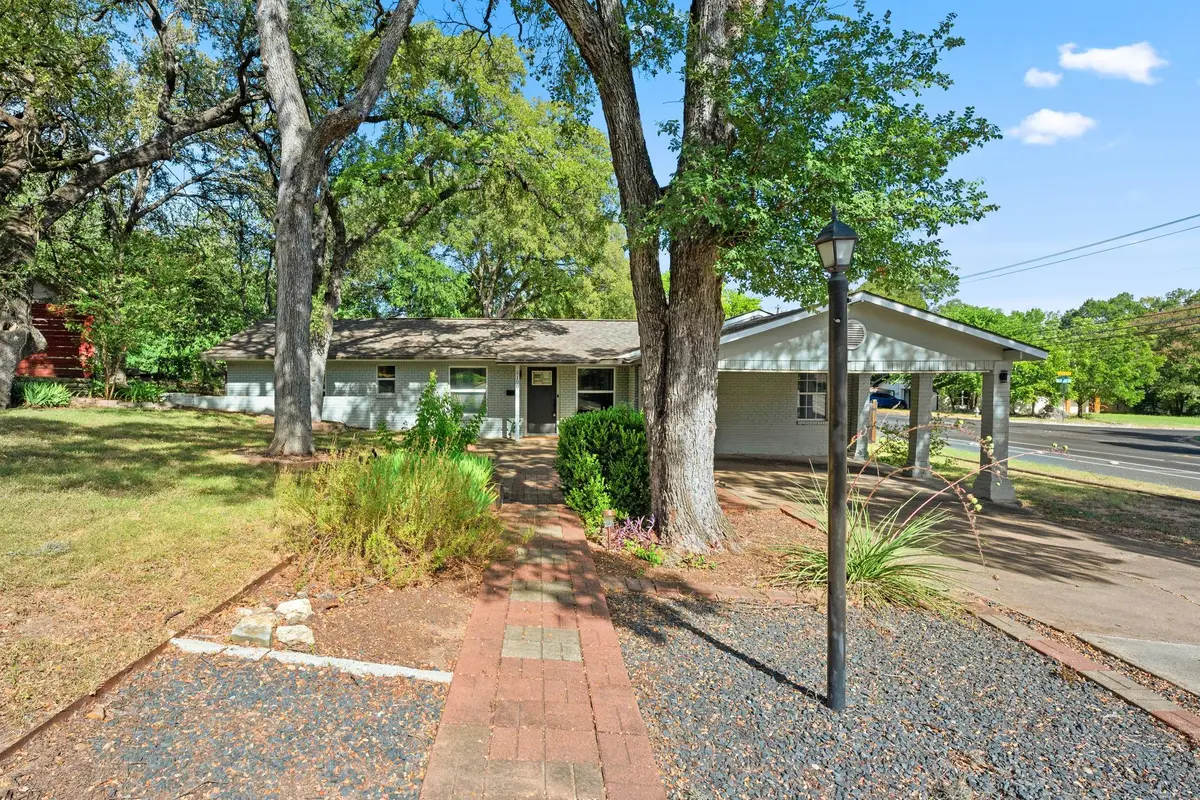 5100 Plumas Ln, Austin, TX 78745 - #1