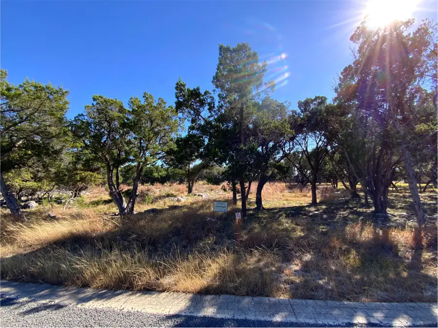 308 San Juan St S, Kerrville, TX 78028 - #2