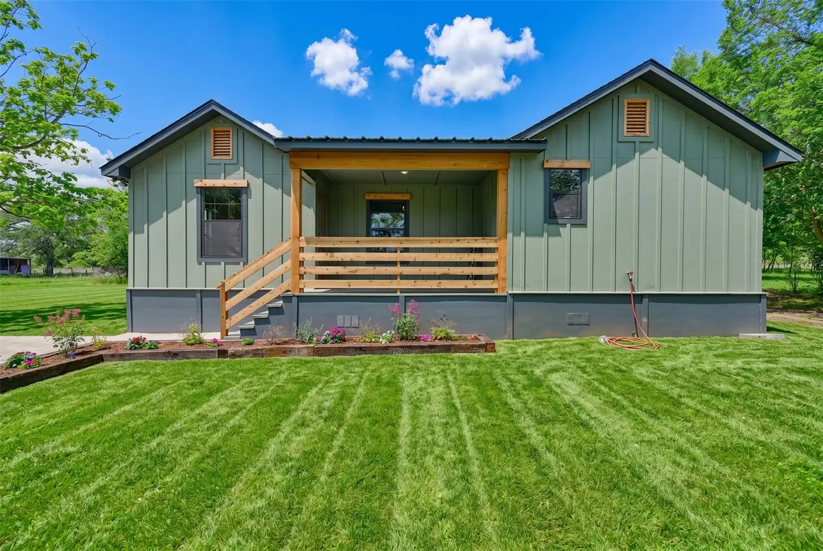 700 Rice St, Rockdale, TX 76567 - #1