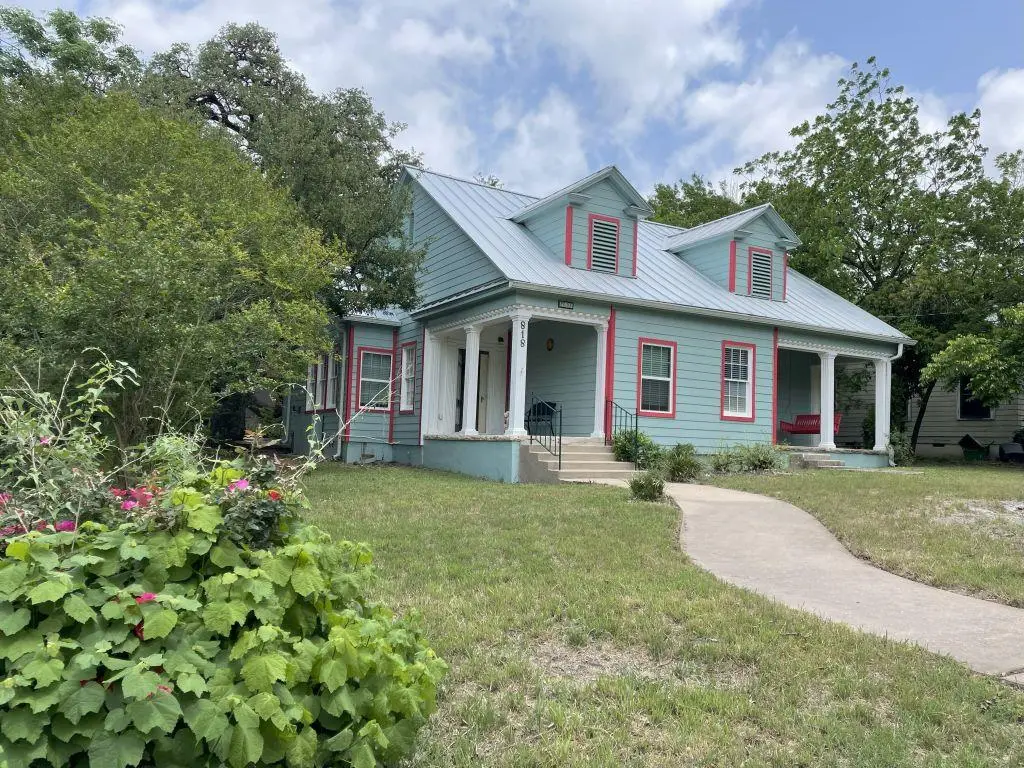 818 Harris Ave, Austin, TX 78705 - Image #1