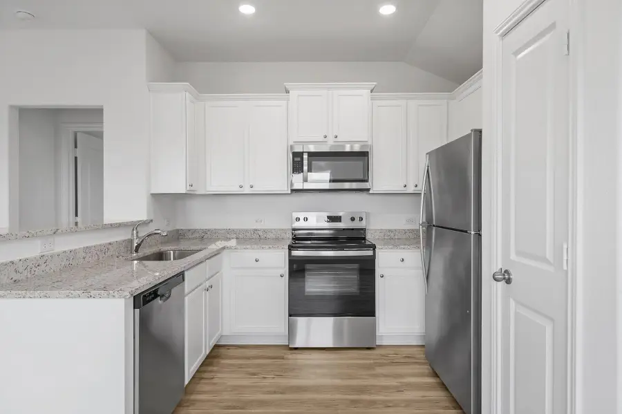 18233 Stellers Sea St, Elgin, TX 78621 - Image #3