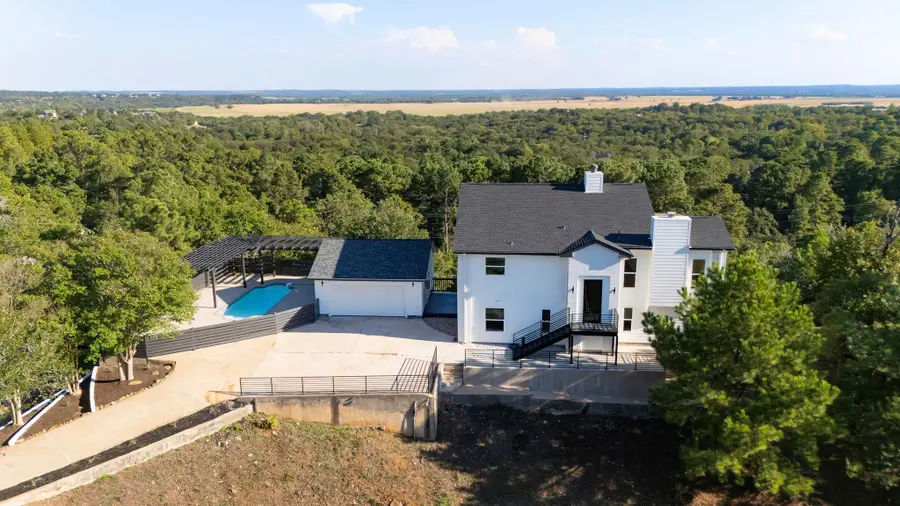 106 Koolua Dr, Bastrop, TX 78602 - #2