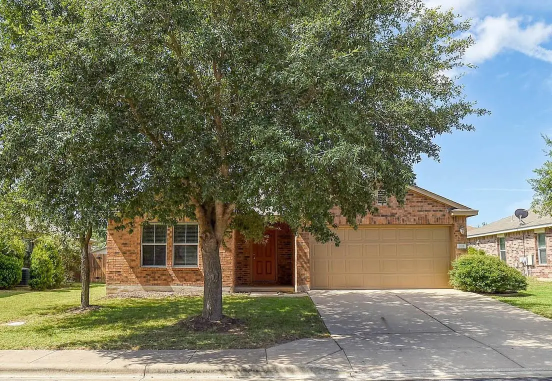 208 Wild Cat Dr, Bastrop, TX 78602 - #1