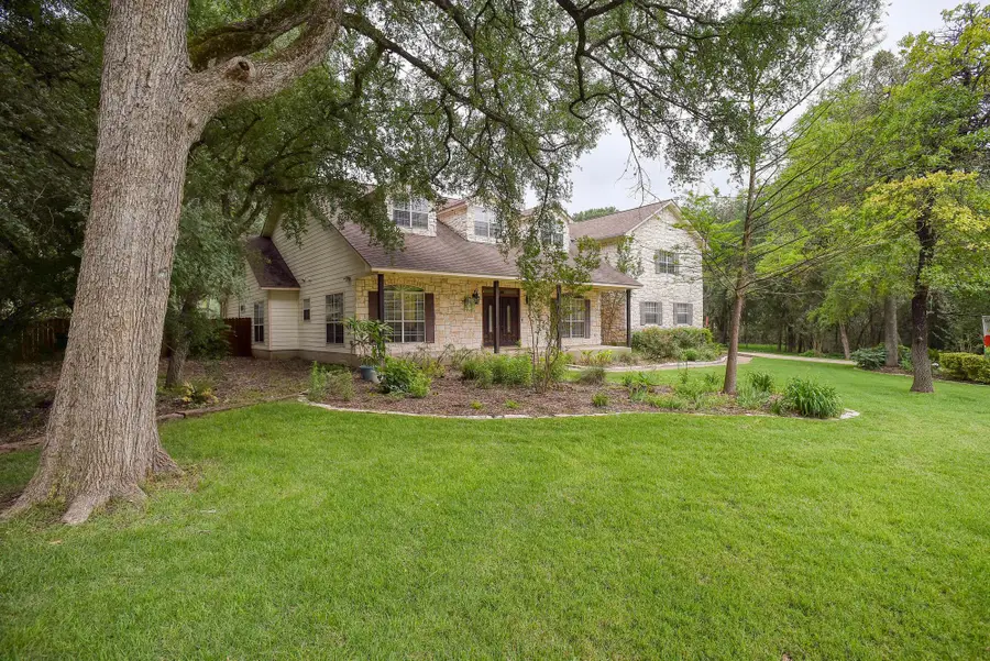 147 Spring Mdw, Bastrop, TX 78602 - #3