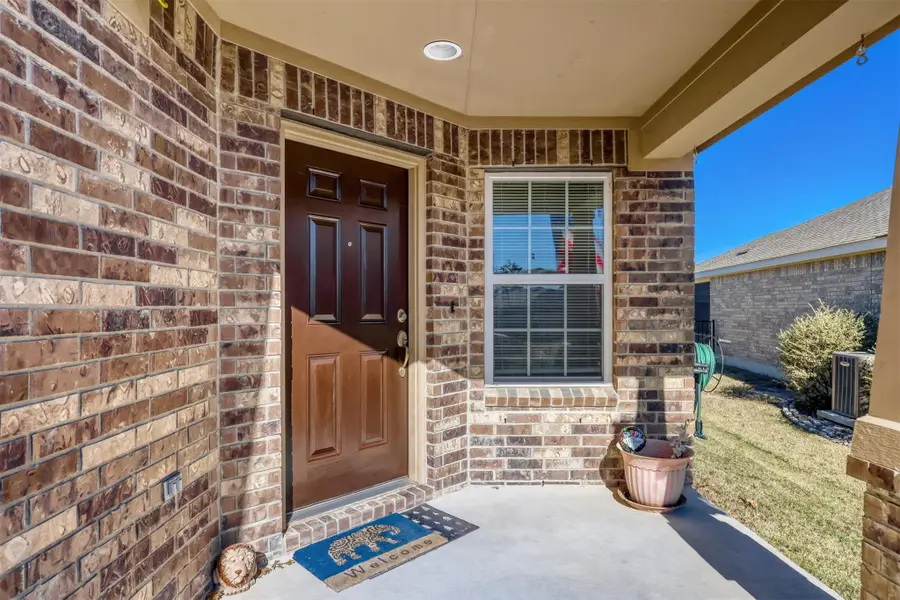 217 Comal Ln, Georgetown, TX 78633 - Image #2