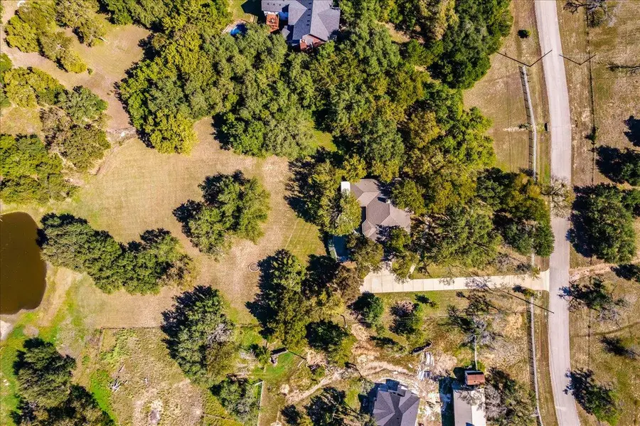 111 N Showhorse Dr, Liberty Hill, TX 78642 - #2