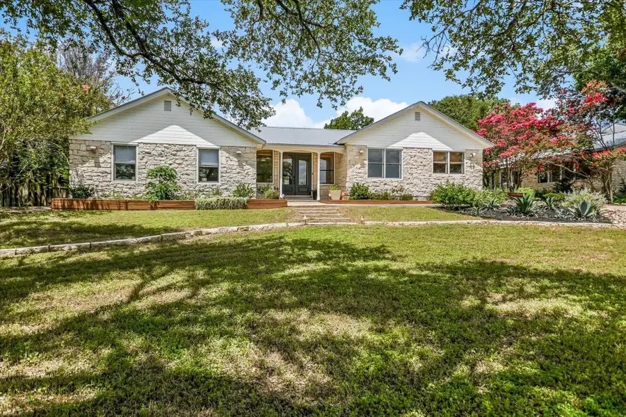 160 Donna Dr, Wimberley, TX 78676 - #2