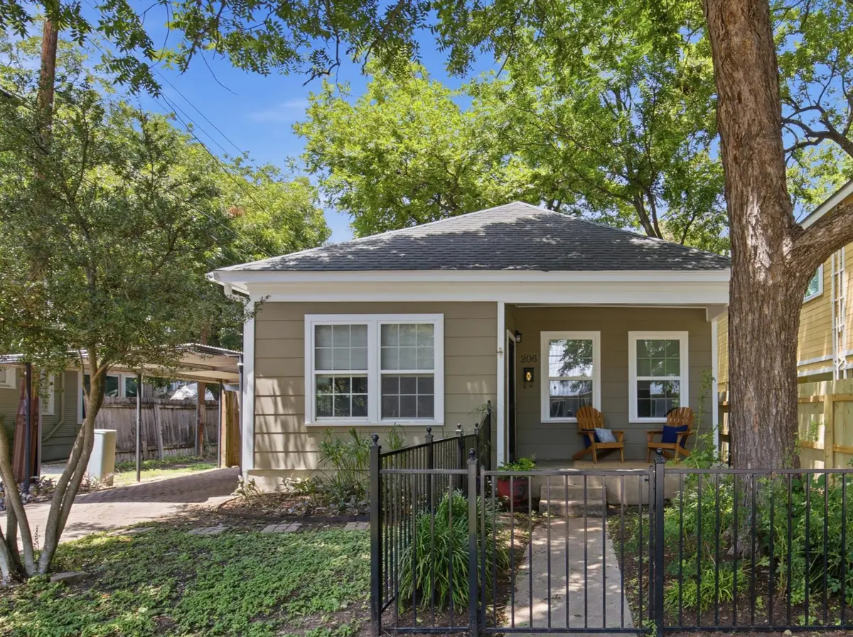 206 E 43rd St, Austin, TX 78751 - #1