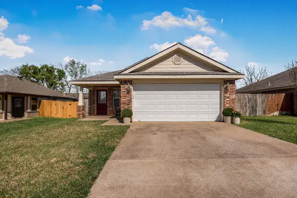 1002 Copperas Bnd, Caldwell, TX 77836