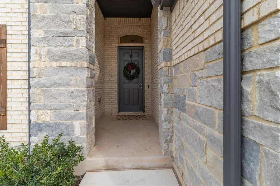 116 Acacia Pass, Bastrop, TX 78602 - Image #3