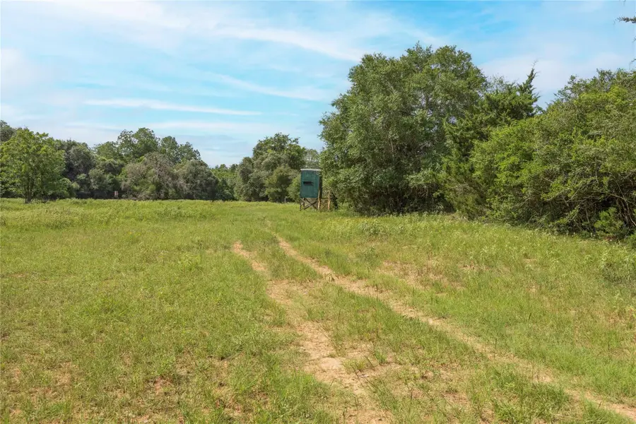 06 Cr 212, Hallettsville, TX 77964 - Image #2