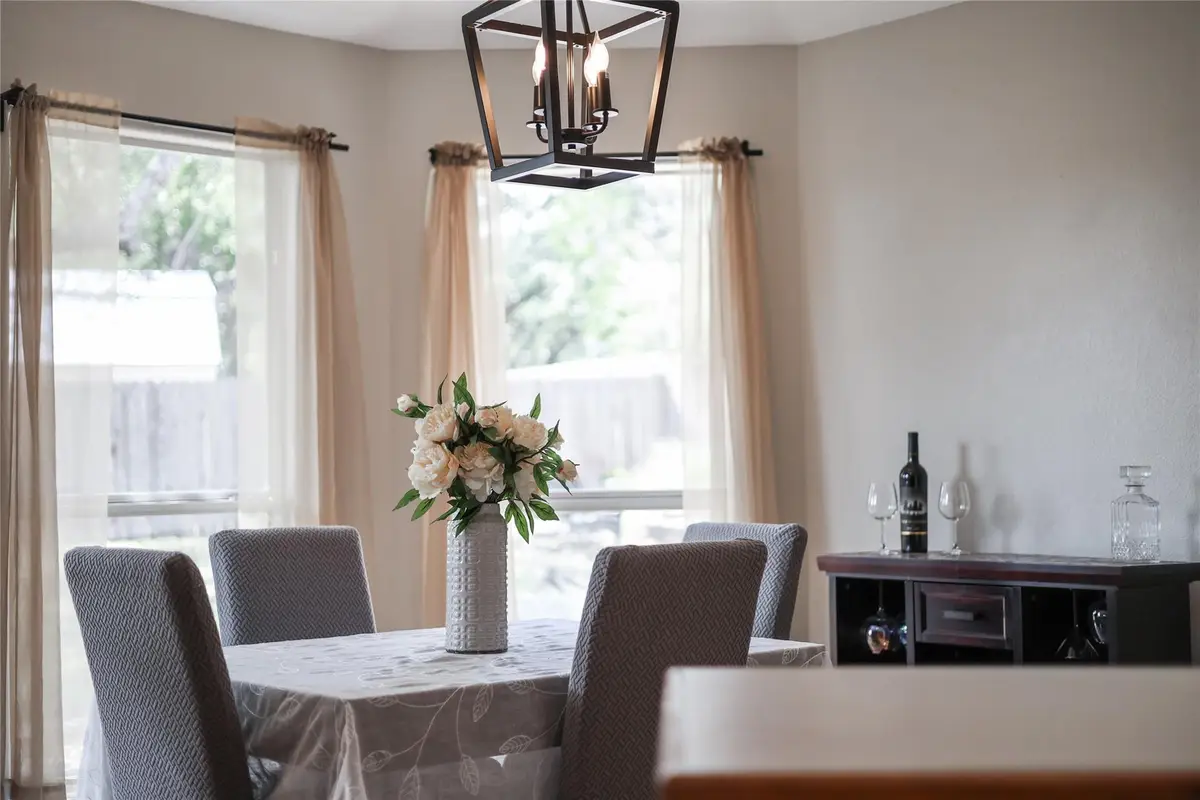 8313 Timber Trl, Lago Vista, TX 78645 - Image #1