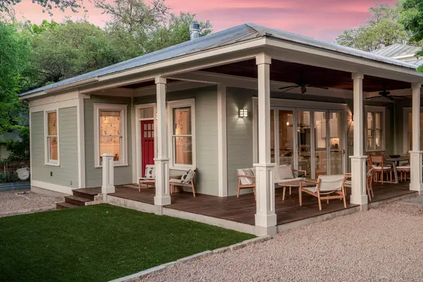 1701 Brackenridge St, Austin, TX 78704