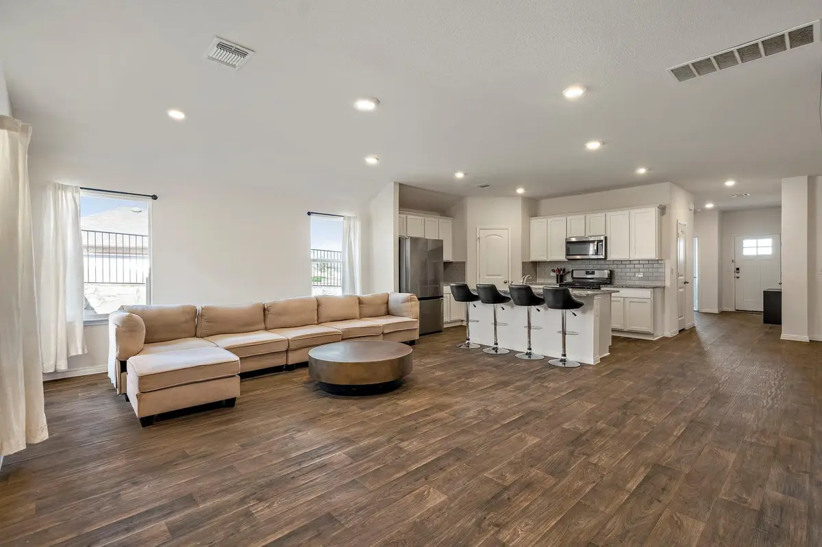 19601 Abigail Fillmore Rd, Manor, TX 78653 - Image #1