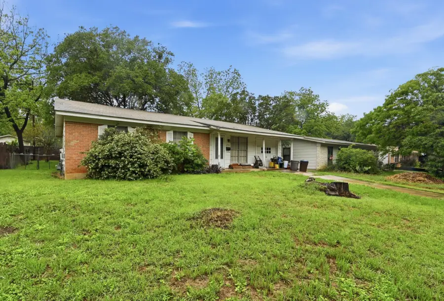2702 Sherwood Ln, Austin, TX 78704 - #2