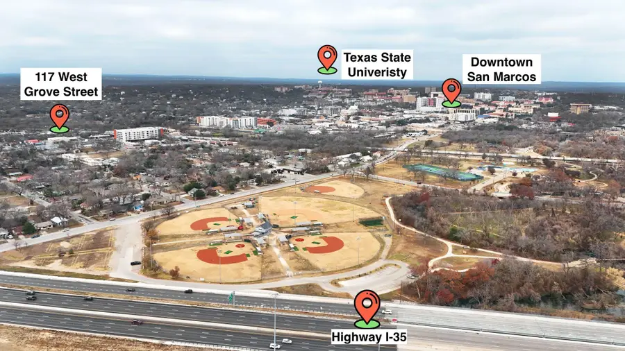 117 W Grove St, San Marcos, TX 78666 - Image #2