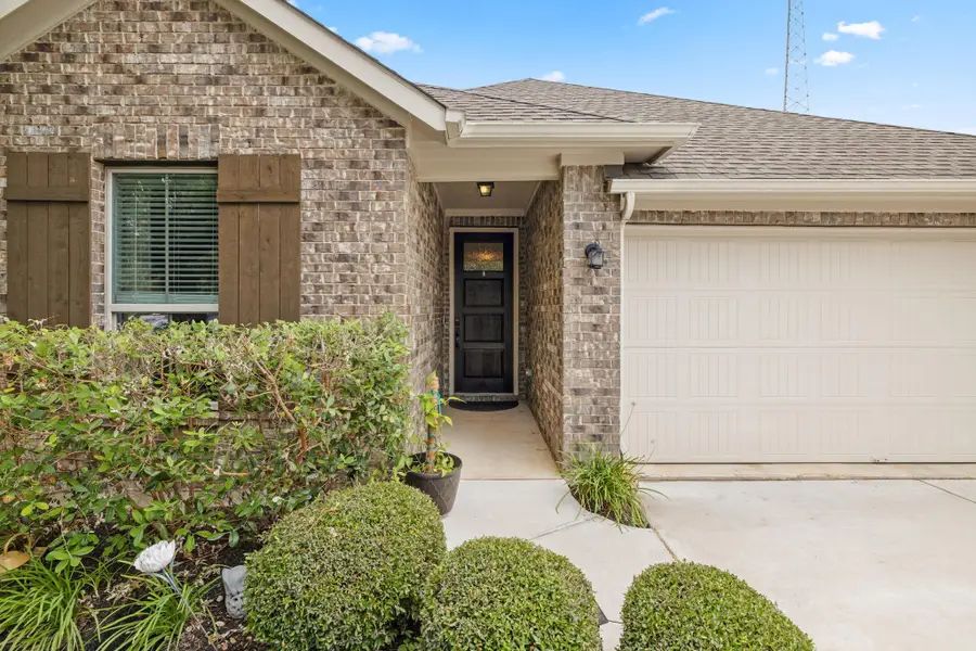 209 Belford St, Georgetown, TX 78628 - #2
