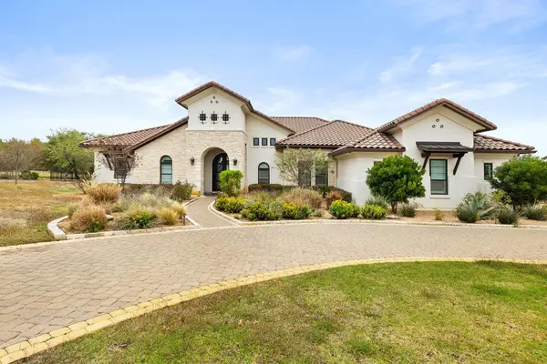 8609 Bellancia Dr, Austin, TX 78738