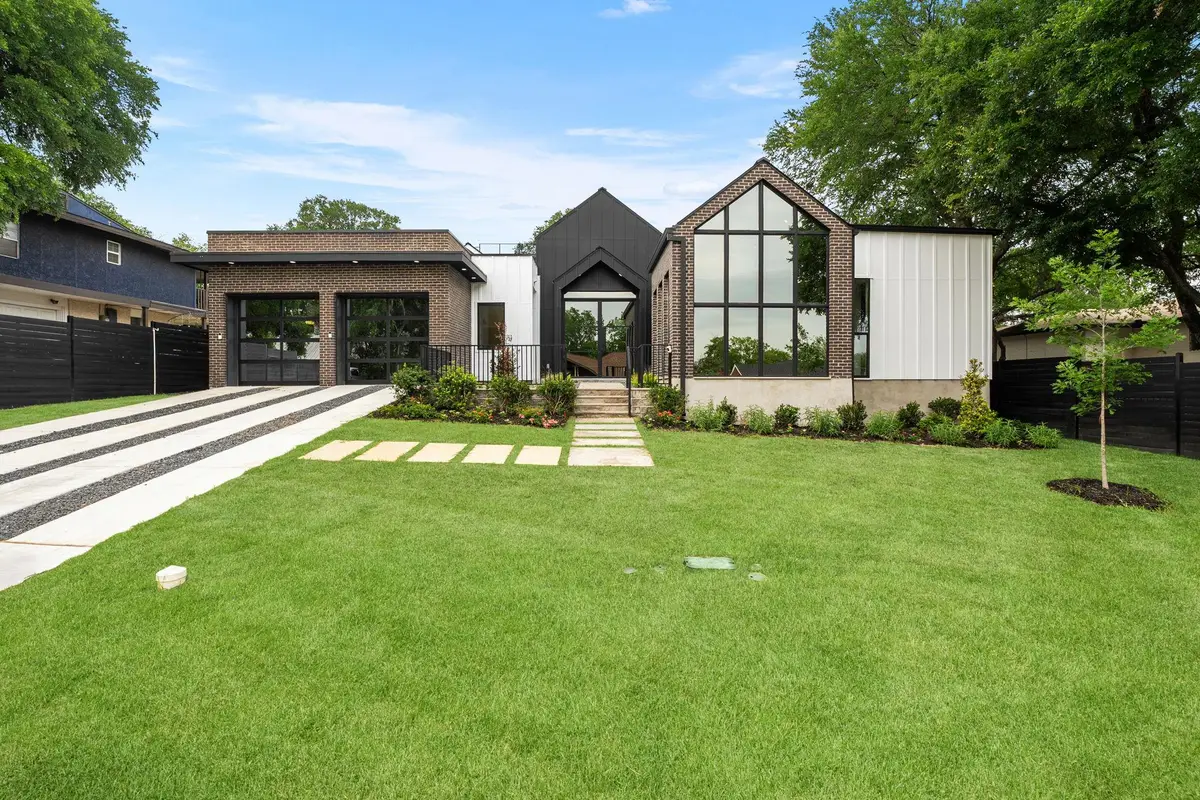 1910 Crooked Ln, Austin, TX 78741 - #1