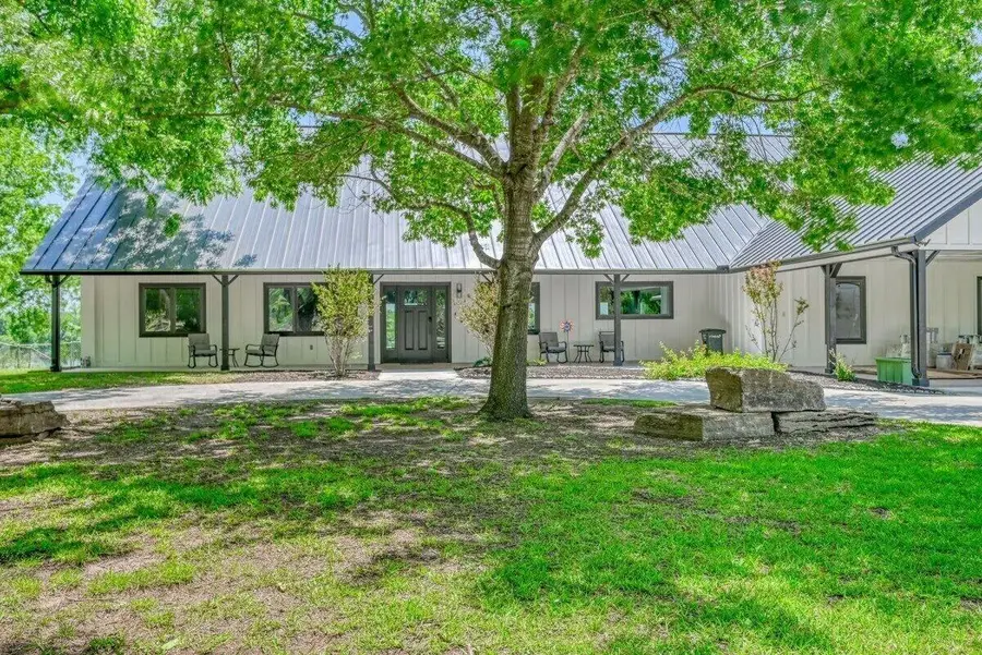 3120 River Oaks Dr, Kingsland, TX 78639 - #2