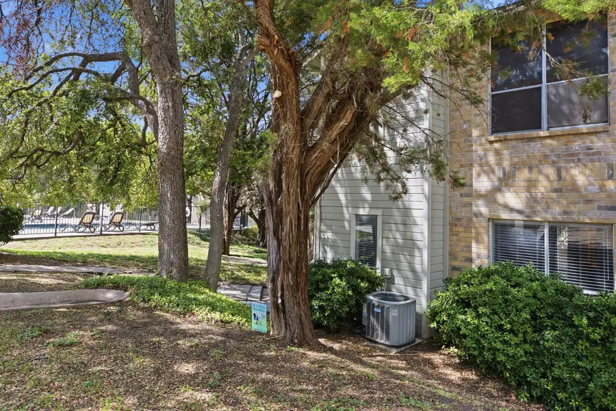 2450 Wickersham Ln #1001, Austin, TX 78741 - #2