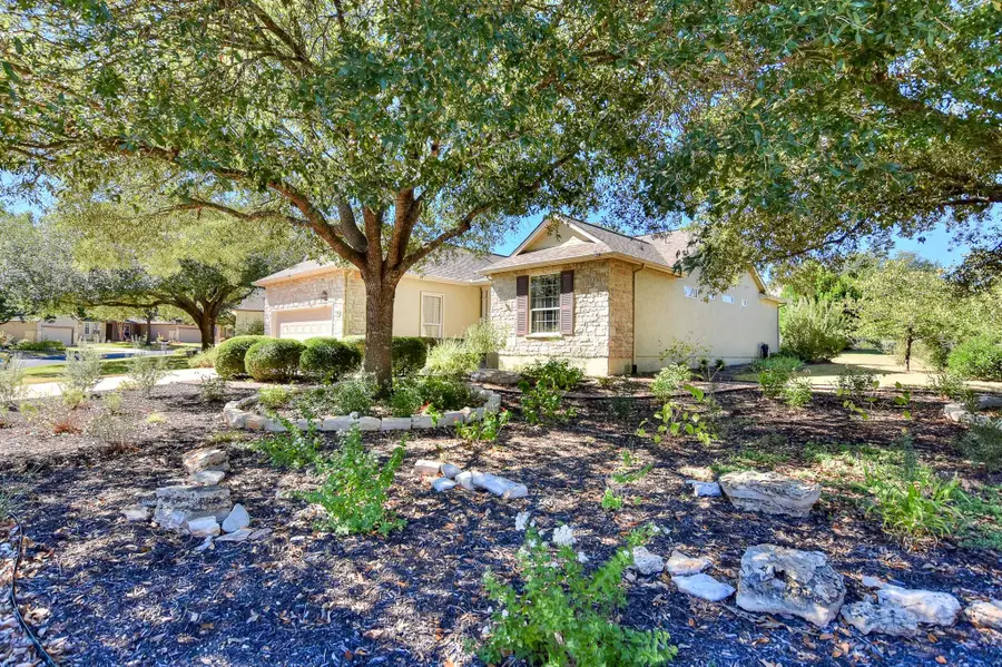 116 Dandelion Dr, Georgetown, TX 78633 - Image #2