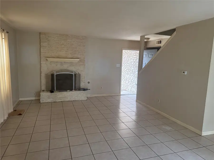 12115 Scissortail Dr, Austin, TX 78750 - Image #3