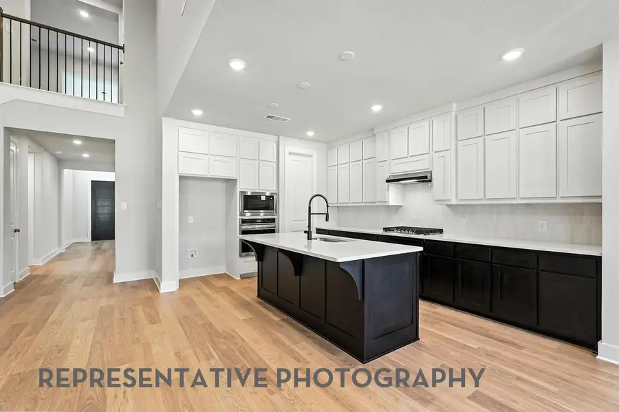 8905 Turaco Trl, Austin, TX 78744 - #2