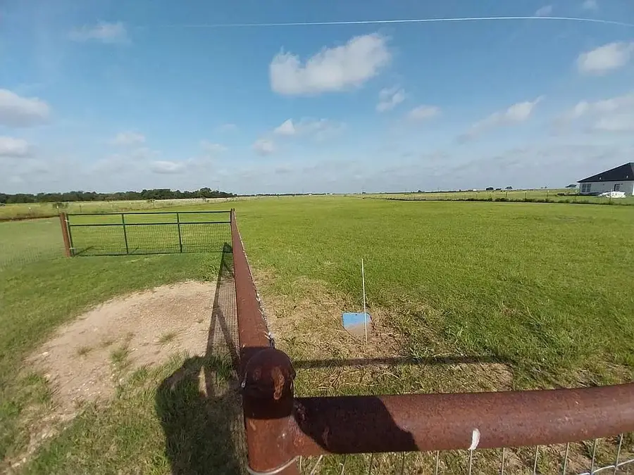 4622 County Road 429, Rockdale, TX 76567 - Image #2