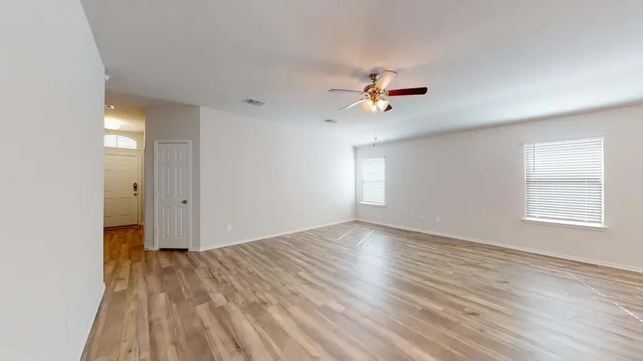 421 Creekfall Rd, Burnet, TX 78611 - #3