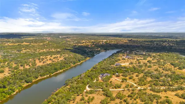 10 Pedernales Canyon Trl, Spicewood, TX 78669