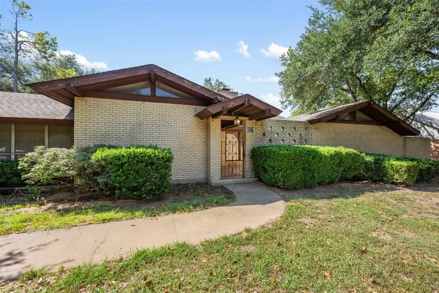 821 Central Ave, Elgin, TX 78621 - Image #2