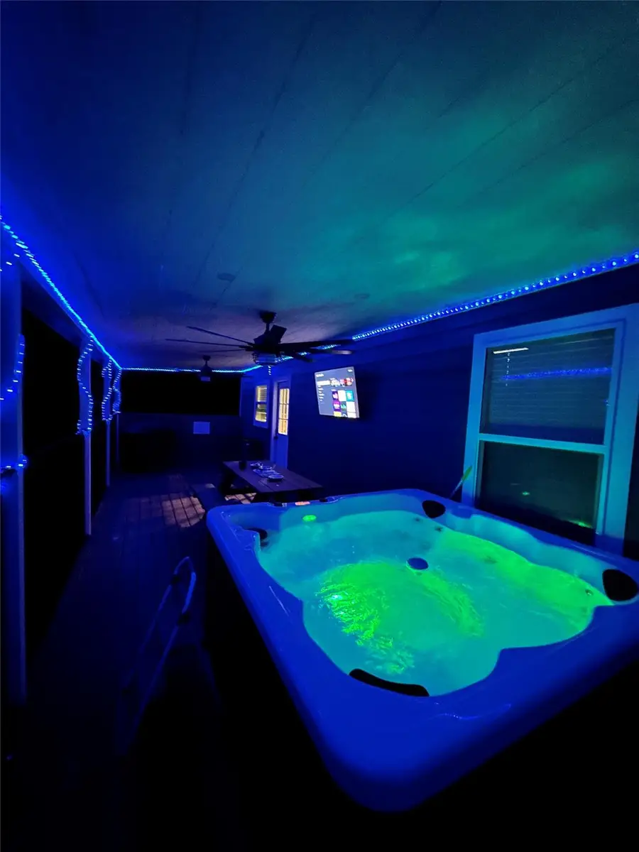 1135 Red Fox Rd, La Grange, TX 78945 - Image #2