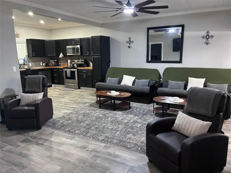 1135 Red Fox Rd, La Grange, TX 78945 - Image #3