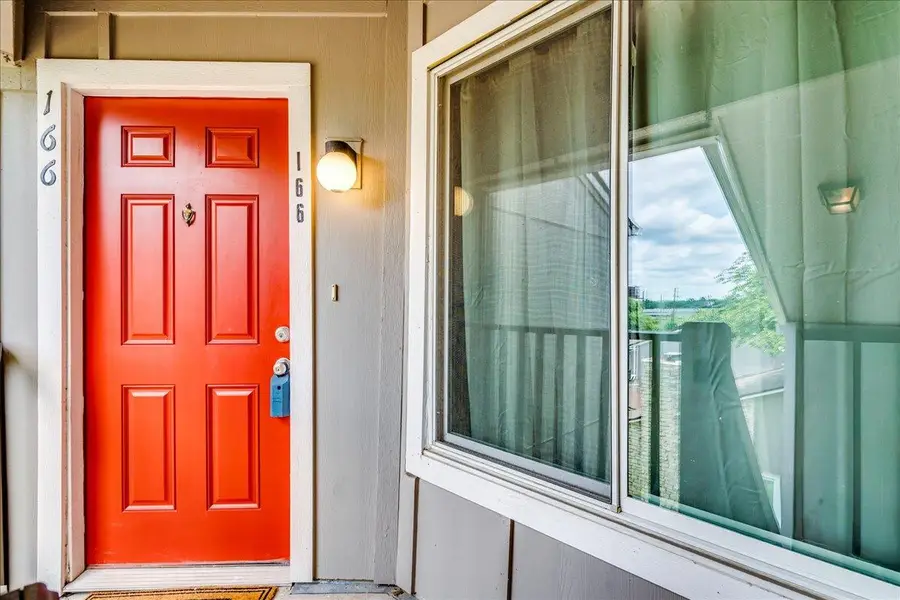 1720 Timber Ridge Rd 166 Rd, Austin, TX 78741 - #3