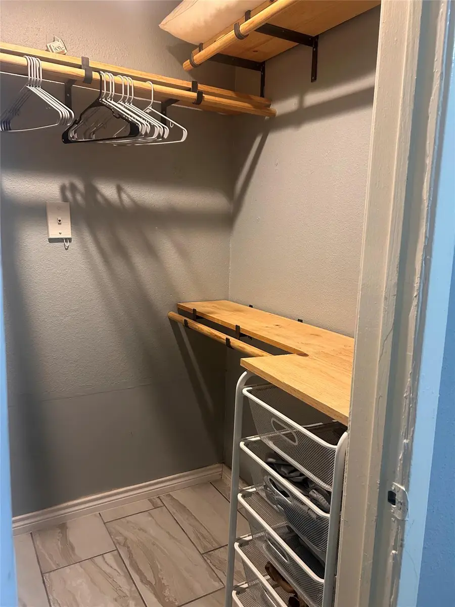 1840 Burton Dr #103, Austin, TX 78741 - Image #3