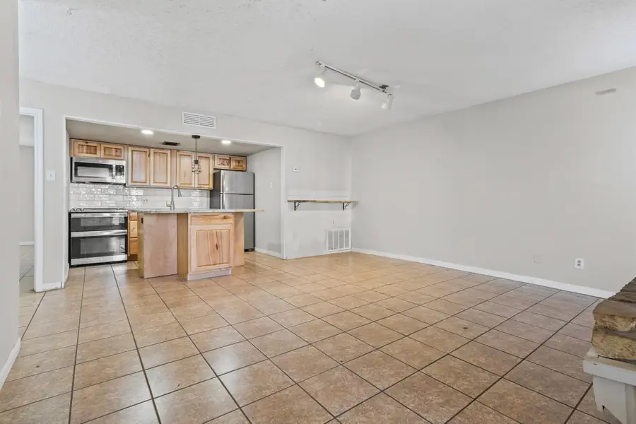 24 Marina Cir, Wimberley, TX 78676 - Image #3