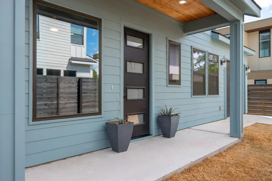 2907 Kuhlman Ave #2, Austin, TX 78702 - #2