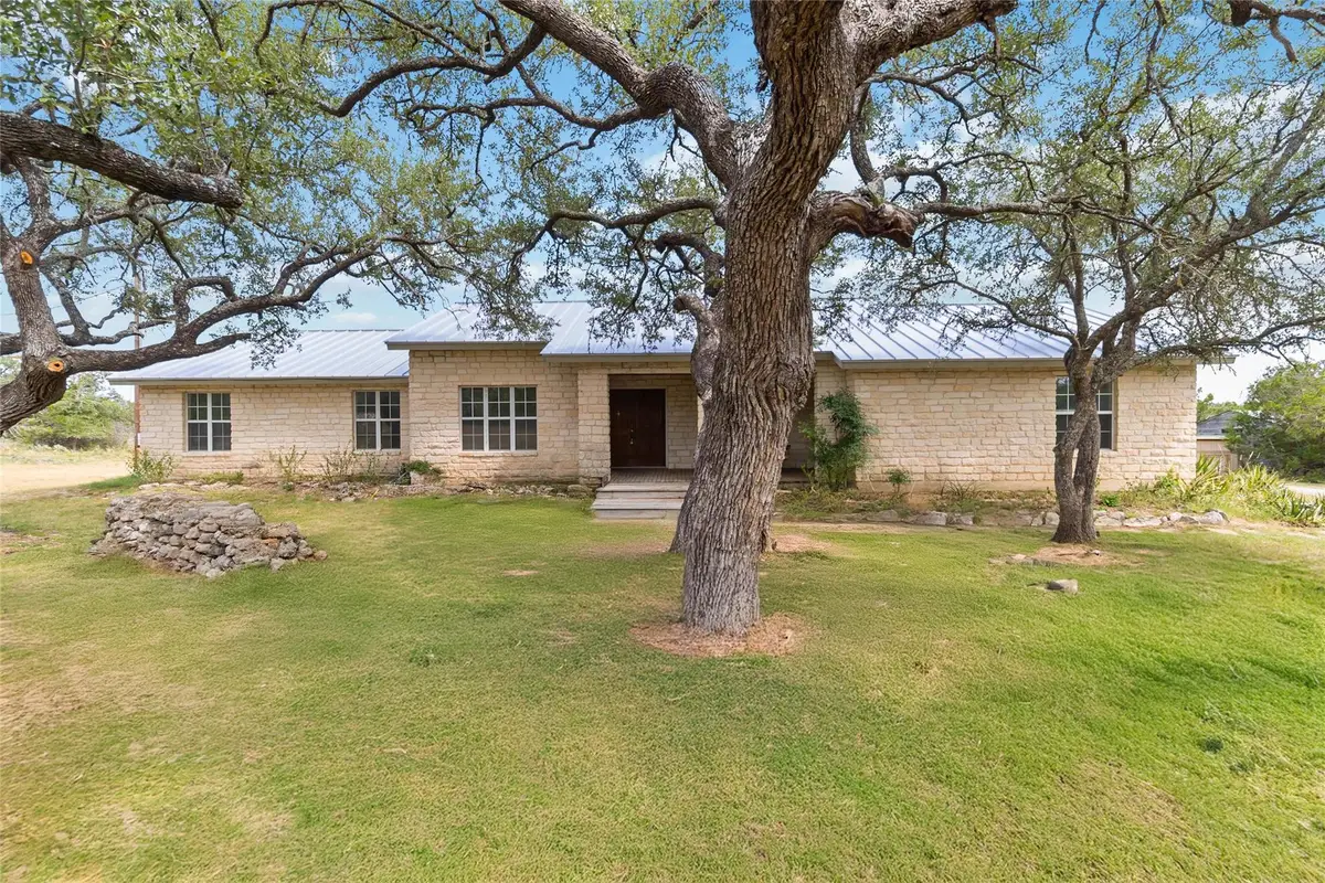 124 Turkey Trail Dr, San Marcos, TX 78666 - Image #1