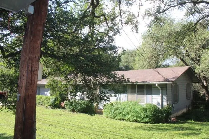 1306 Alamo St, San Marcos, TX 78666 - #3