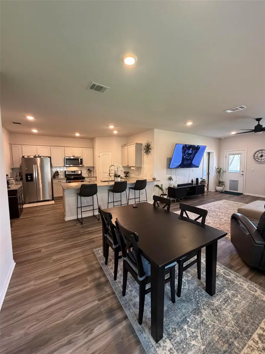 813 Cade Cv, Georgetown, TX 78626 - #3