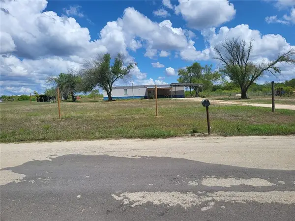 6140 Taylorsville Rd, Dale, TX 78616