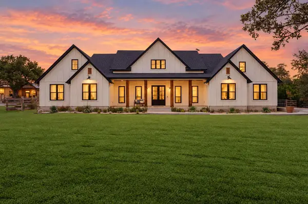 32831 Rr 12, Dripping Springs, TX 78620