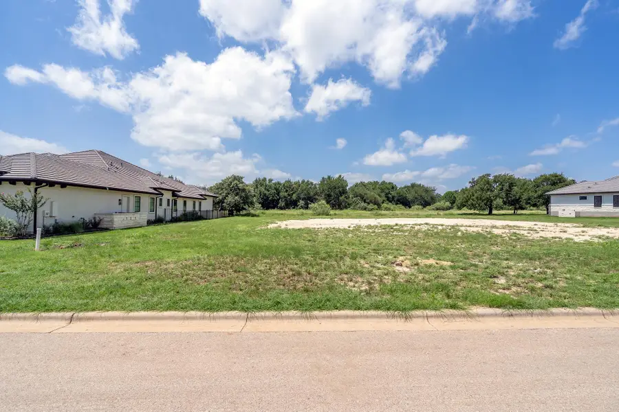 907 W Cimarron Hills Trl, Georgetown, TX 78628 - Image #3