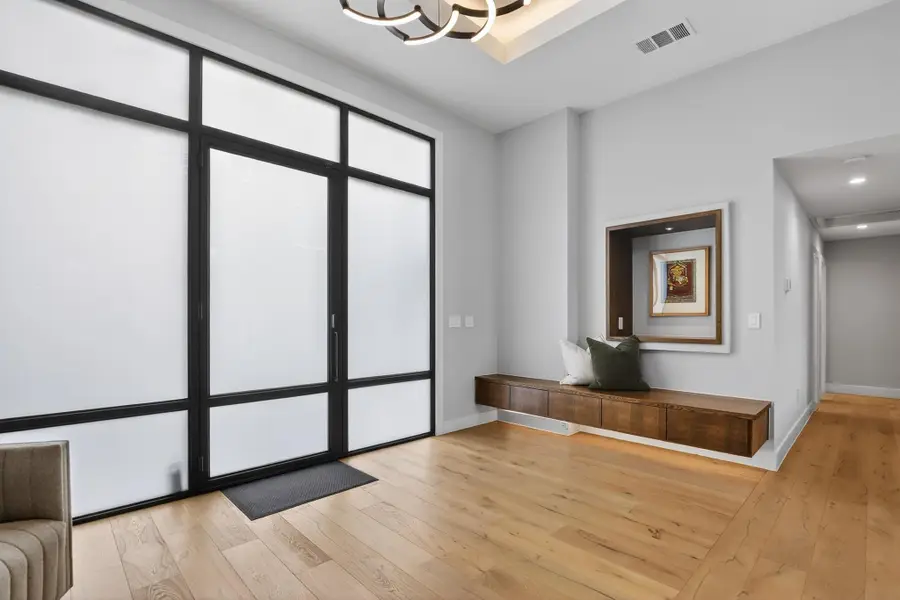 3206 Thousand Oaks Dr, Austin, TX 78746 - #2