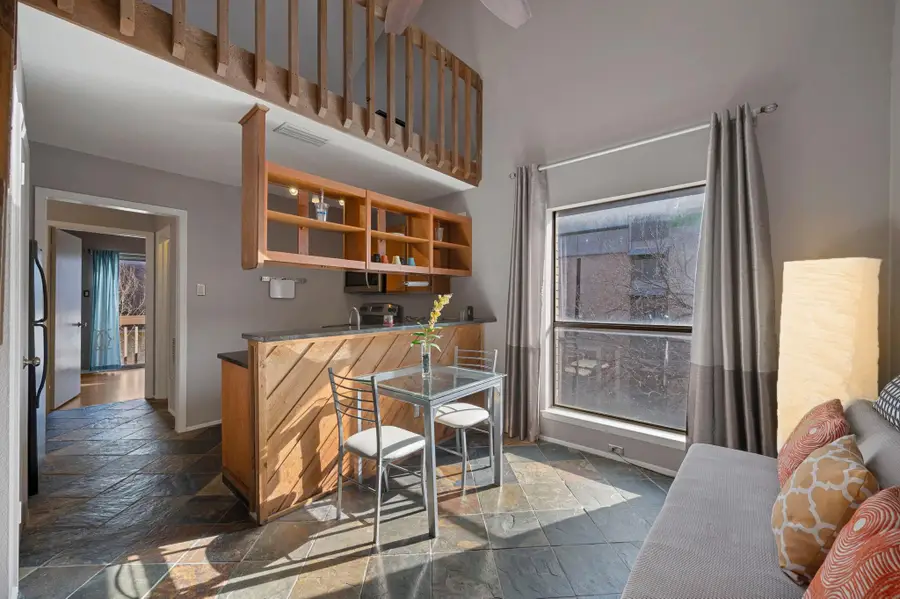 2210 Pearl St #301, Austin, TX 78705 - #2