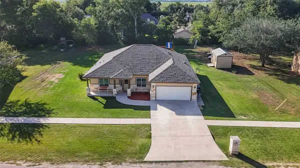 285 Hummingbird Way, Martindale, TX 78655